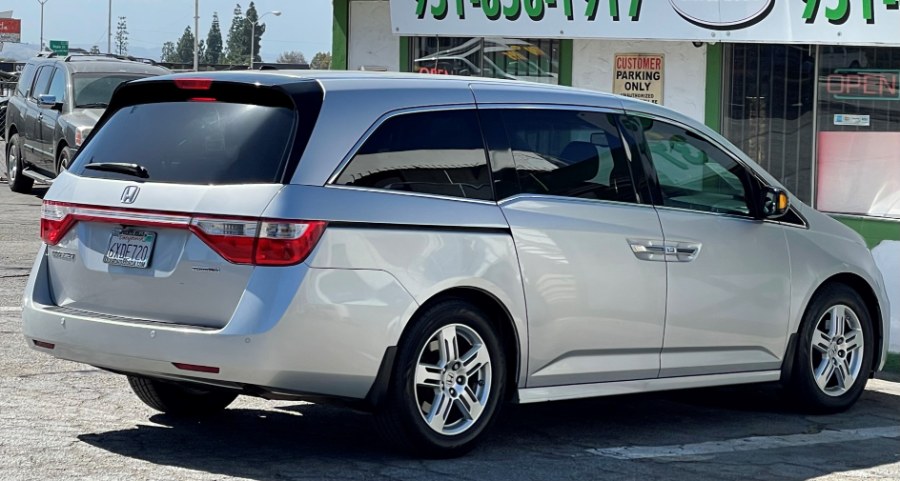 Used Honda Odyssey 5dr Touring Elite 2012 | Green Light Auto. Corona, California Used Honda Odyssey 5dr Touring Elite 2012 | Green Light Auto. Corona, California