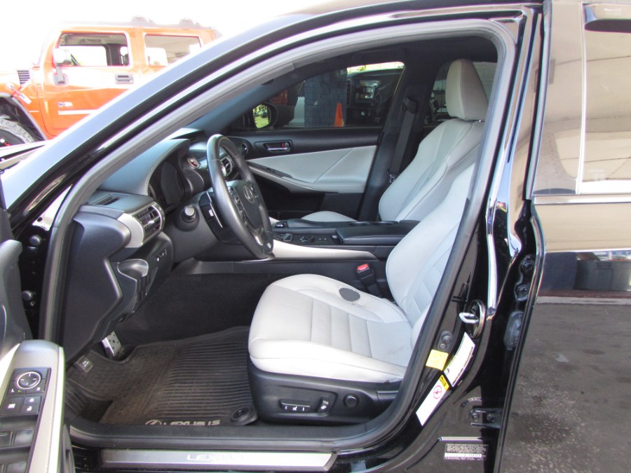 Used Lexus IS 250 4dr Sport Sdn RWD 2015 | VIP Auto Enterprise, Inc. Orlando, Florida Used Lexus IS 250 4dr Sport Sdn RWD 2015 | VIP Auto Enterprise, Inc. Orlando, Florida