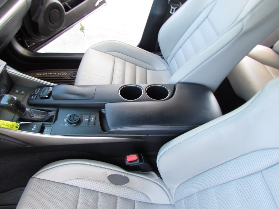 Used Lexus IS 250 4dr Sport Sdn RWD 2015 | VIP Auto Enterprise, Inc. Orlando, Florida Used Lexus IS 250 4dr Sport Sdn RWD 2015 | VIP Auto Enterprise, Inc. Orlando, Florida