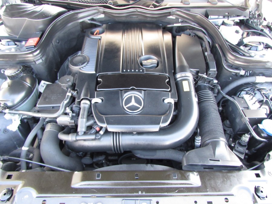 Used Mercedes-Benz C-Class 4dr Sdn C 250 Luxury RWD 2014 | VIP Auto Enterprise, Inc. Orlando, Florida Used Mercedes-Benz C-Class 4dr Sdn C 250 Luxury RWD 2014 | VIP Auto Enterprise, Inc. Orlando, Florida