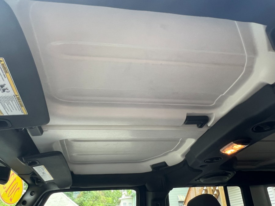 2013 Jeep Wrangler Unlimited 4WD 4dr Sport, available for sale in Bristol, Connecticut | Bristol Auto Center LLC. Bristol, Connecticut 2013 Jeep Wrangler Unlimited 4WD 4dr Sport, available for sale in Bristol, Connecticut | Bristol Auto Center LLC. Bristol, Connecticut