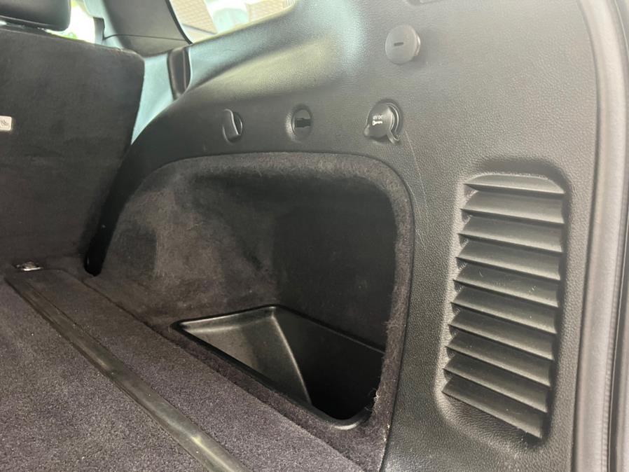 2015 Jeep Grand Cherokee 4WD 4dr Limited, available for sale in Massapequa Park, New York | Power Motors East. Massapequa Park, New York 2015 Jeep Grand Cherokee 4WD 4dr Limited, available for sale in Massapequa Park, New York | Power Motors East. Massapequa Park, New York