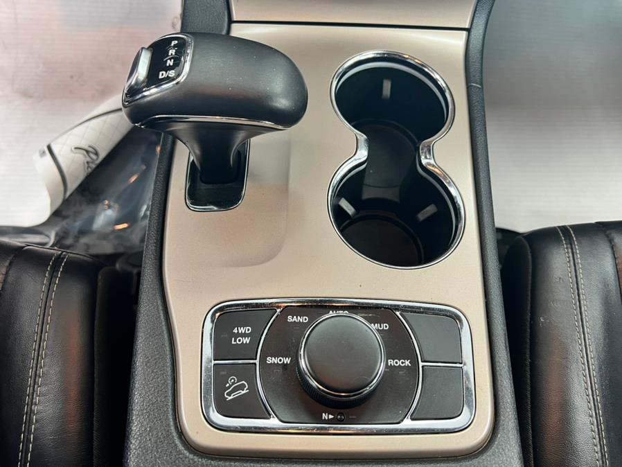 2015 Jeep Grand Cherokee 4WD 4dr Limited, available for sale in Massapequa Park, New York | Power Motors East. Massapequa Park, New York 2015 Jeep Grand Cherokee 4WD 4dr Limited, available for sale in Massapequa Park, New York | Power Motors East. Massapequa Park, New York
