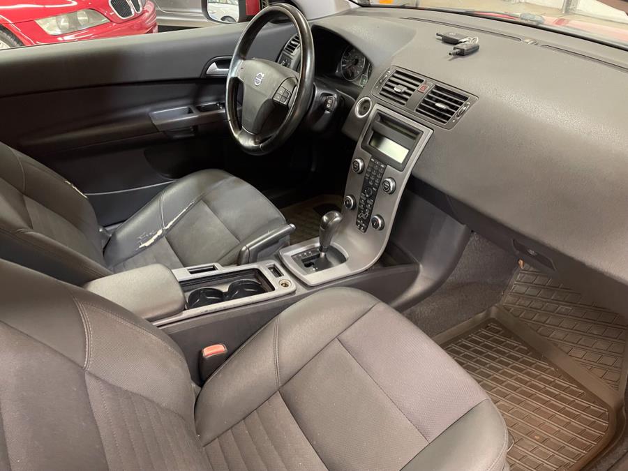 2009 Volvo C30 2dr Cpe Auto w/Sunroof, available for sale in Prospect, Connecticut | M Sport Motorwerx. Prospect, Connecticut 2009 Volvo C30 2dr Cpe Auto w/Sunroof, available for sale in Prospect, Connecticut | M Sport Motorwerx. Prospect, Connecticut