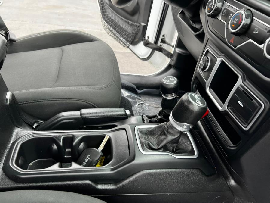 2018 Jeep Wrangler Sport 4x4, available for sale in Canton, Connecticut | Lava Motors 2 Inc. Canton, Connecticut 2018 Jeep Wrangler Sport 4x4, available for sale in Canton, Connecticut | Lava Motors 2 Inc. Canton, Connecticut