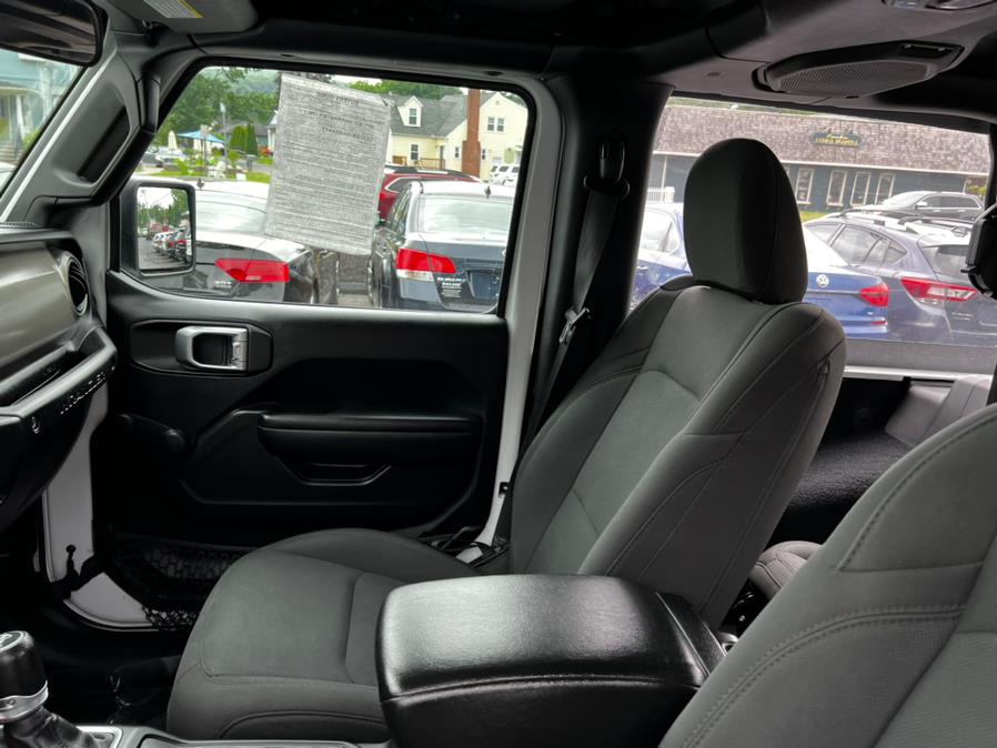 2018 Jeep Wrangler Sport 4x4, available for sale in Canton, Connecticut | Lava Motors 2 Inc. Canton, Connecticut 2018 Jeep Wrangler Sport 4x4, available for sale in Canton, Connecticut | Lava Motors 2 Inc. Canton, Connecticut