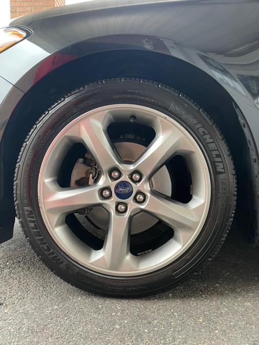 2015 Ford Fusion 4dr Sdn SE FWD, available for sale in New Britain, Connecticut | Supreme Automotive. New Britain, Connecticut 2015 Ford Fusion 4dr Sdn SE FWD, available for sale in New Britain, Connecticut | Supreme Automotive. New Britain, Connecticut