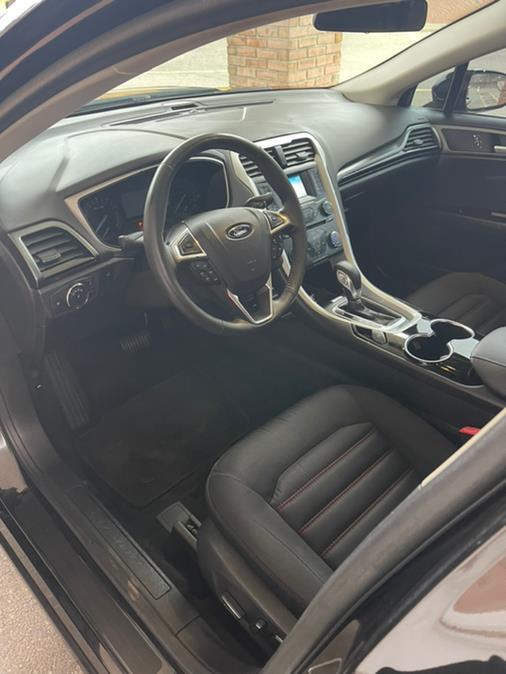 2015 Ford Fusion 4dr Sdn SE FWD, available for sale in New Britain, Connecticut | Supreme Automotive. New Britain, Connecticut 2015 Ford Fusion 4dr Sdn SE FWD, available for sale in New Britain, Connecticut | Supreme Automotive. New Britain, Connecticut