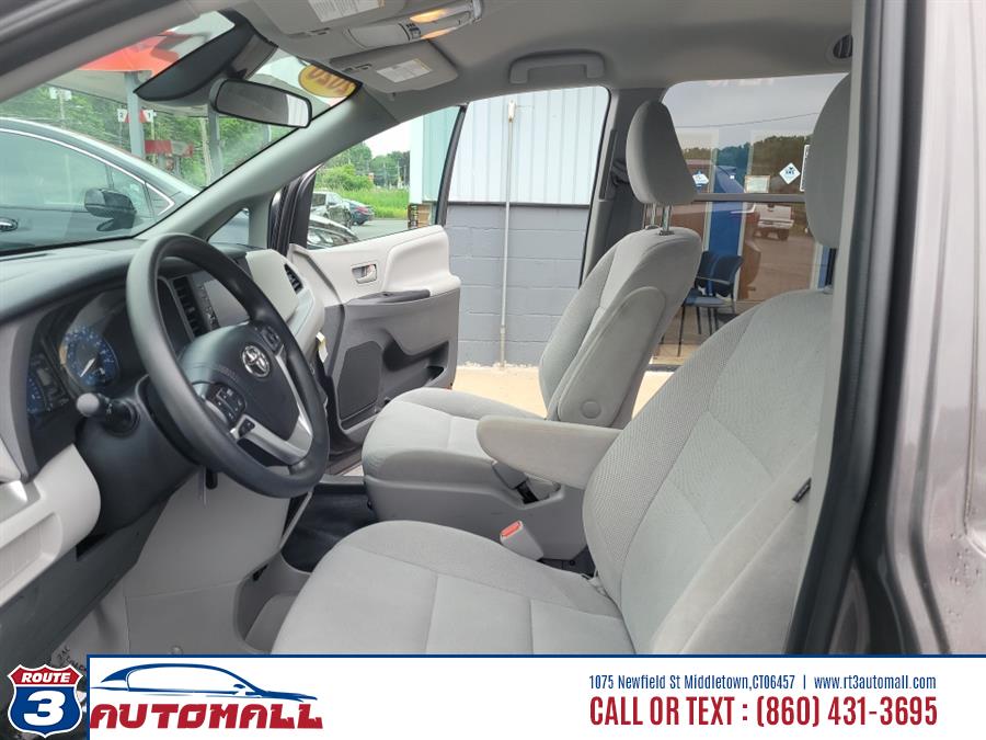 Used Toyota Sienna L FWD 7-Passenger (Natl) 2020 | RT 3 AUTO MALL LLC. Middletown, Connecticut Used Toyota Sienna L FWD 7-Passenger (Natl) 2020 | RT 3 AUTO MALL LLC. Middletown, Connecticut