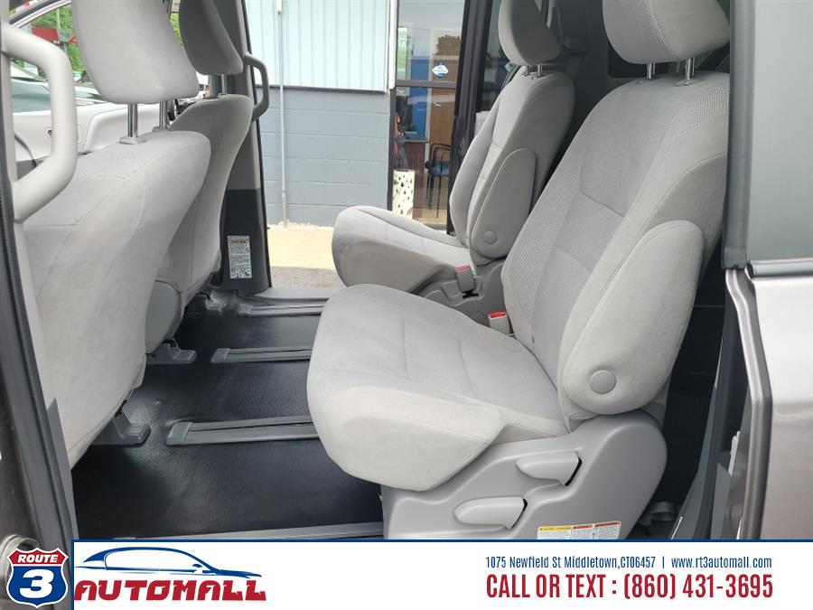 Used Toyota Sienna L FWD 7-Passenger (Natl) 2020 | RT 3 AUTO MALL LLC. Middletown, Connecticut Used Toyota Sienna L FWD 7-Passenger (Natl) 2020 | RT 3 AUTO MALL LLC. Middletown, Connecticut