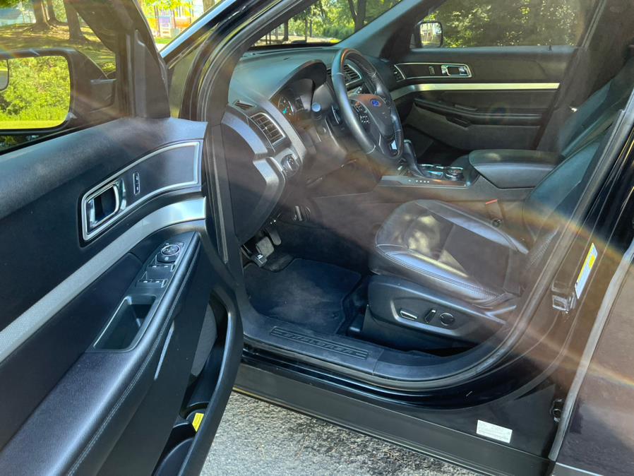 Used Ford Explorer 4WD 4dr XLT 2016 | Mikes Auto Sales LLC. Garfield, New Jersey Used Ford Explorer 4WD 4dr XLT 2016 | Mikes Auto Sales LLC. Garfield, New Jersey