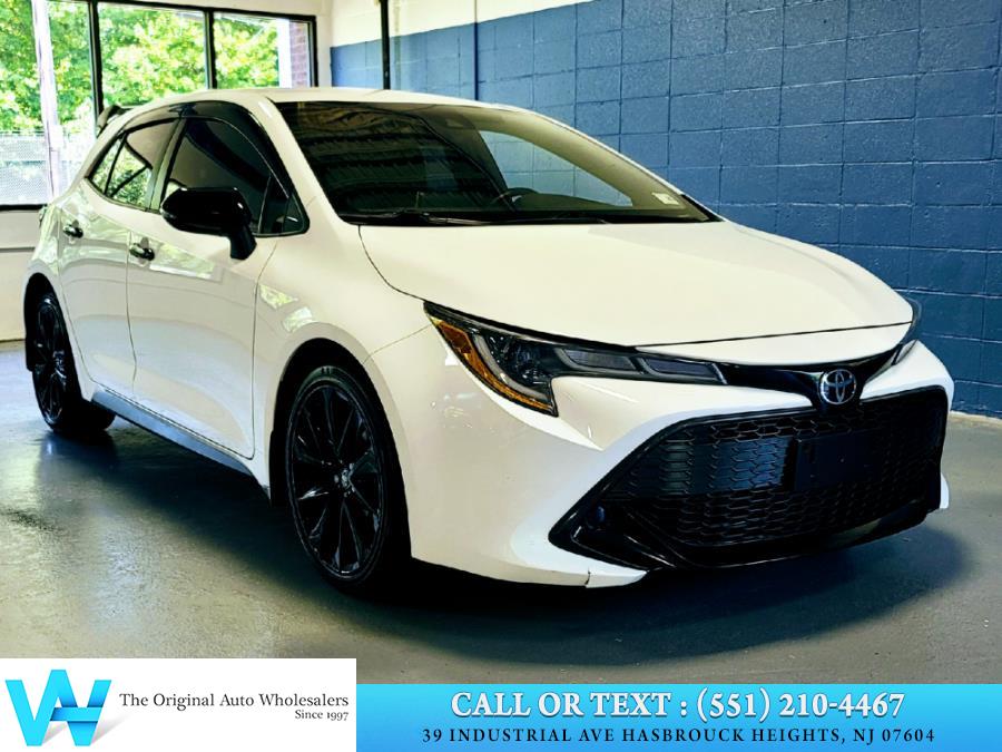 Used Toyota Corolla Hatchback SE CVT (Natl) 2020 | AW Auto & Truck Wholesalers, Inc. Hasbrouck Heights, New Jersey