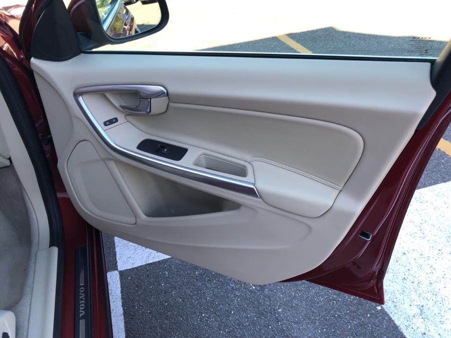 2016 Volvo S60 4dr Sdn T5 Drive-E Premier FWD, available for sale in Waterbury, Connecticut | National Auto Brokers, Inc.. Waterbury, Connecticut 2016 Volvo S60 4dr Sdn T5 Drive-E Premier FWD, available for sale in Waterbury, Connecticut | National Auto Brokers, Inc.. Waterbury, Connecticut