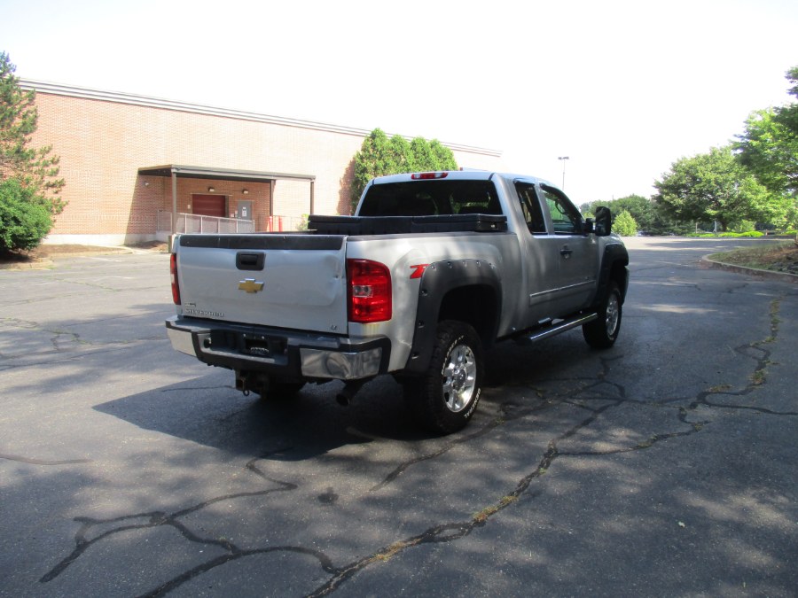 2012 Chevrolet Silverado 2500HD 4WD Ext Cab 158.2" LT, available for sale in New Britain, Connecticut | Universal Motors LLC. New Britain, Connecticut 2012 Chevrolet Silverado 2500HD 4WD Ext Cab 158.2" LT, available for sale in New Britain, Connecticut | Universal Motors LLC. New Britain, Connecticut