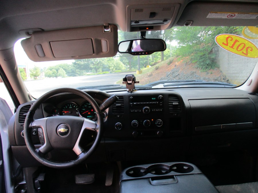 2012 Chevrolet Silverado 2500HD 4WD Ext Cab 158.2" LT, available for sale in New Britain, Connecticut | Universal Motors LLC. New Britain, Connecticut 2012 Chevrolet Silverado 2500HD 4WD Ext Cab 158.2" LT, available for sale in New Britain, Connecticut | Universal Motors LLC. New Britain, Connecticut