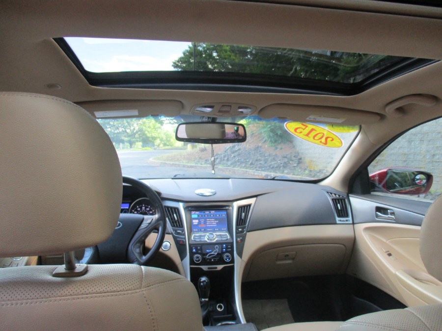 Used Hyundai Sonata Hybrid 4dr Sdn Limited 2015 | Universal Motors LLC. New Britain, Connecticut Used Hyundai Sonata Hybrid 4dr Sdn Limited 2015 | Universal Motors LLC. New Britain, Connecticut