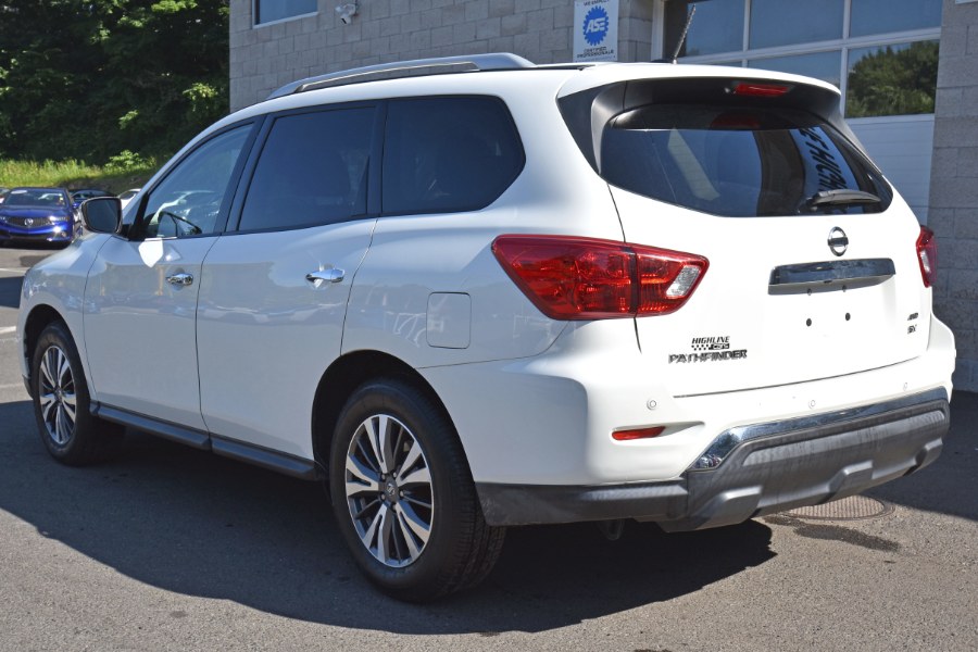 Used Nissan Pathfinder 4x4 SV 2018 | Highline Car Connection. Waterbury, Connecticut Used Nissan Pathfinder 4x4 SV 2018 | Highline Car Connection. Waterbury, Connecticut