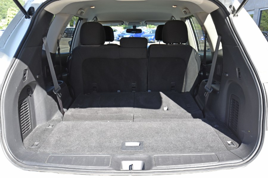 Used Nissan Pathfinder 4x4 SV 2018 | Highline Car Connection. Waterbury, Connecticut Used Nissan Pathfinder 4x4 SV 2018 | Highline Car Connection. Waterbury, Connecticut