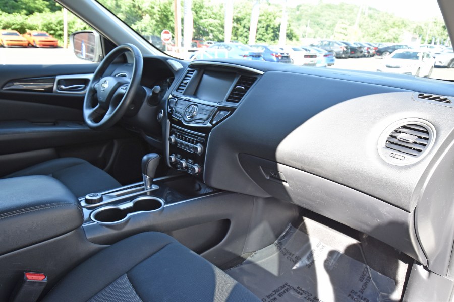 Used Nissan Pathfinder 4x4 SV 2018 | Highline Car Connection. Waterbury, Connecticut Used Nissan Pathfinder 4x4 SV 2018 | Highline Car Connection. Waterbury, Connecticut