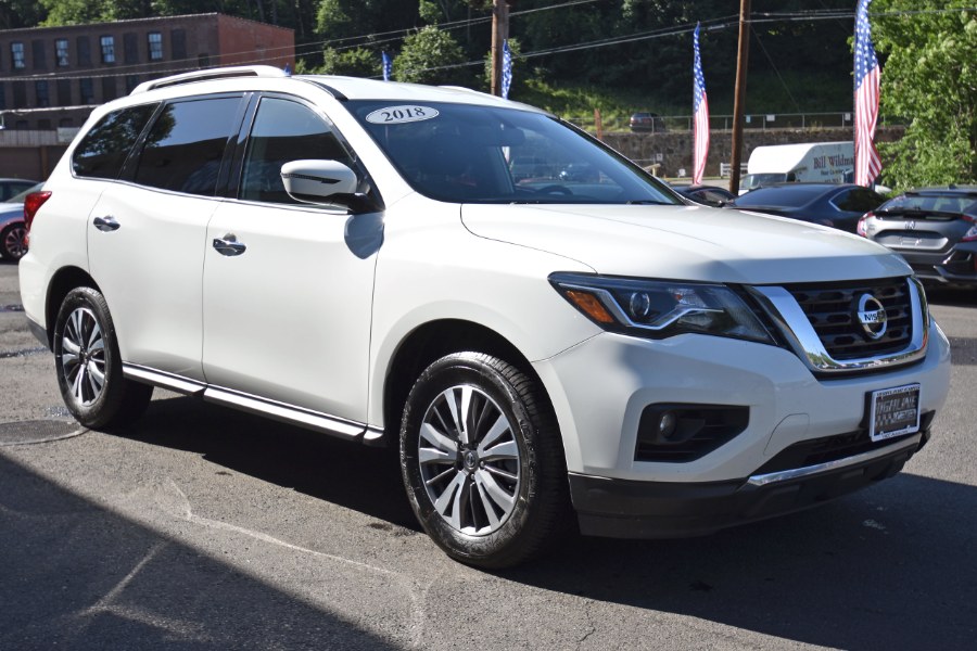 Used Nissan Pathfinder 4x4 SV 2018 | Highline Car Connection. Waterbury, Connecticut Used Nissan Pathfinder 4x4 SV 2018 | Highline Car Connection. Waterbury, Connecticut