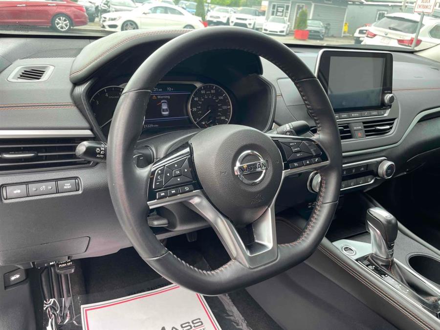 Used Nissan Altima 2.5 SR 2020 | Mass Auto Exchange. Framingham, Massachusetts Used Nissan Altima 2.5 SR 2020 | Mass Auto Exchange. Framingham, Massachusetts