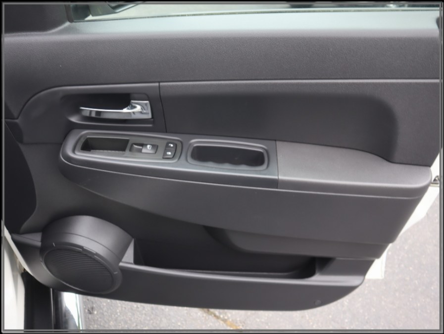 2010 Jeep Liberty 4WD 4dr Sport, available for sale in Huntington Station, New York | My Auto Inc.. Huntington Station, New York 2010 Jeep Liberty 4WD 4dr Sport, available for sale in Huntington Station, New York | My Auto Inc.. Huntington Station, New York
