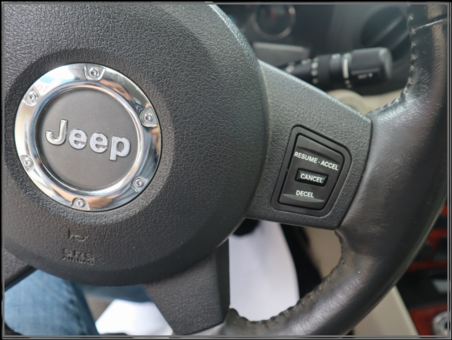 2006 Jeep Commander 4dr Limited 4WD, available for sale in Huntington Station, New York | My Auto Inc.. Huntington Station, New York 2006 Jeep Commander 4dr Limited 4WD, available for sale in Huntington Station, New York | My Auto Inc.. Huntington Station, New York
