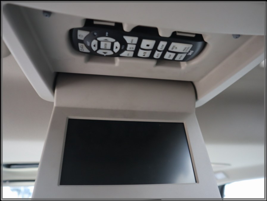 2006 Jeep Commander 4dr Limited 4WD, available for sale in Huntington Station, New York | My Auto Inc.. Huntington Station, New York 2006 Jeep Commander 4dr Limited 4WD, available for sale in Huntington Station, New York | My Auto Inc.. Huntington Station, New York