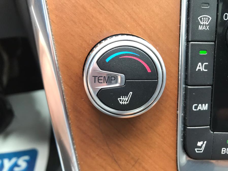 Used Volvo XC60 T6 AWD Inscription 2017 | Good Guys Auto House. Southington, Connecticut Used Volvo XC60 T6 AWD Inscription 2017 | Good Guys Auto House. Southington, Connecticut