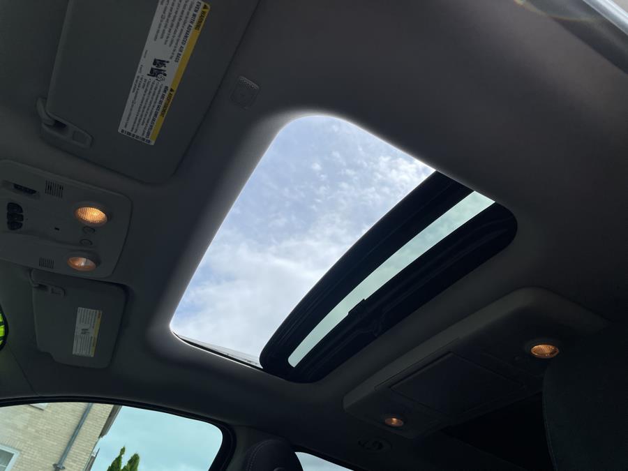 2014 Chevrolet Traverse AWD 4dr LT w/1LT, available for sale in Hartford, Connecticut | Lex Autos LLC. Hartford, Connecticut 2014 Chevrolet Traverse AWD 4dr LT w/1LT, available for sale in Hartford, Connecticut | Lex Autos LLC. Hartford, Connecticut