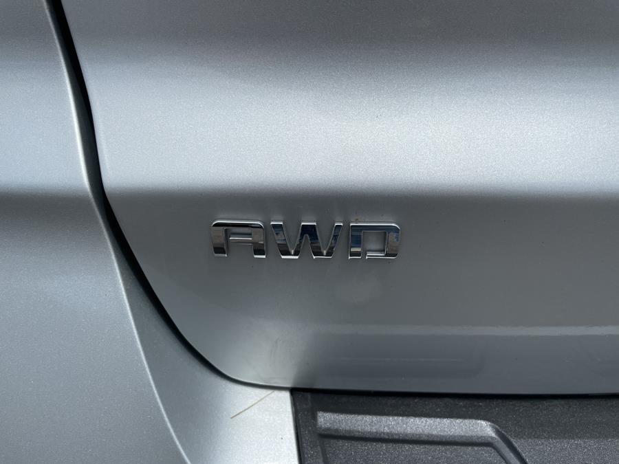 2014 Chevrolet Traverse AWD 4dr LT w/1LT, available for sale in Hartford, Connecticut | Lex Autos LLC. Hartford, Connecticut 2014 Chevrolet Traverse AWD 4dr LT w/1LT, available for sale in Hartford, Connecticut | Lex Autos LLC. Hartford, Connecticut