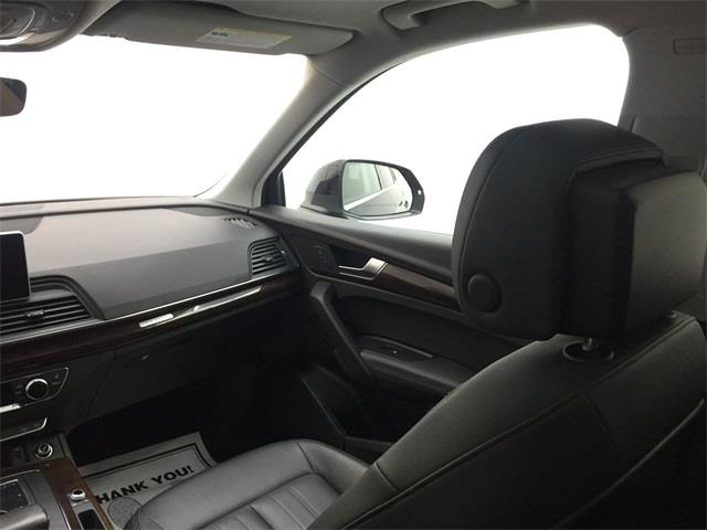 Used Audi Q5 2.0T Premium Plus 2019 | Eastchester Motor Cars. Bronx, New York Used Audi Q5 2.0T Premium Plus 2019 | Eastchester Motor Cars. Bronx, New York
