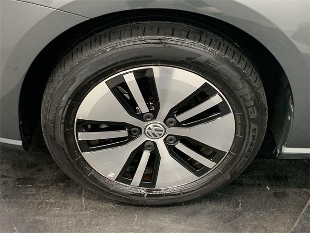 Used Volkswagen E-golf SE 2017 | Eastchester Motor Cars. Bronx, New York Used Volkswagen E-golf SE 2017 | Eastchester Motor Cars. Bronx, New York