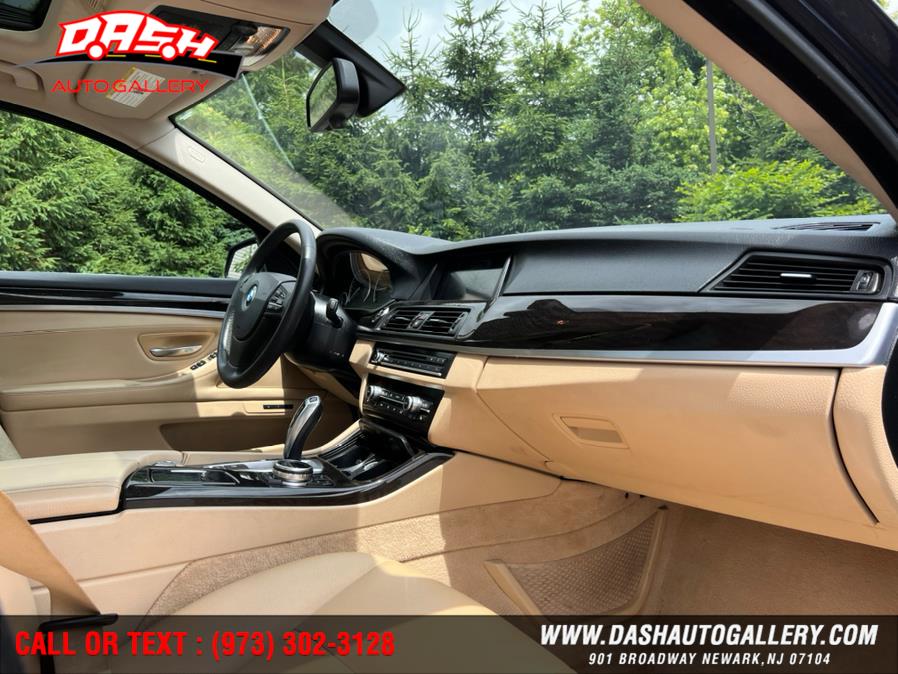2014 BMW 5 Series 4dr Sdn 528i xDrive AWD, available for sale in Newark, New Jersey | Dash Auto Gallery Inc.. Newark, New Jersey 2014 BMW 5 Series 4dr Sdn 528i xDrive AWD, available for sale in Newark, New Jersey | Dash Auto Gallery Inc.. Newark, New Jersey