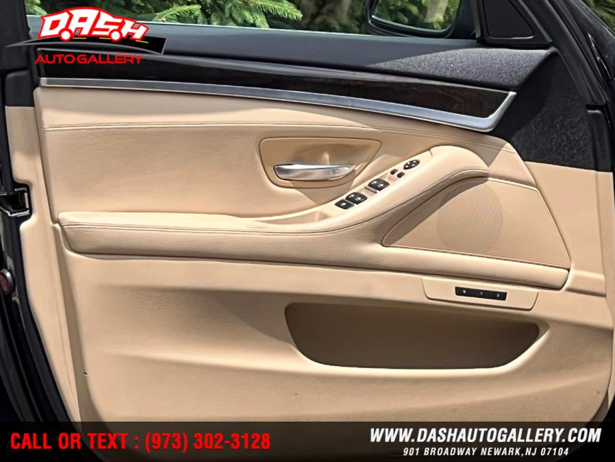 2014 BMW 5 Series 4dr Sdn 528i xDrive AWD, available for sale in Newark, New Jersey | Dash Auto Gallery Inc.. Newark, New Jersey 2014 BMW 5 Series 4dr Sdn 528i xDrive AWD, available for sale in Newark, New Jersey | Dash Auto Gallery Inc.. Newark, New Jersey