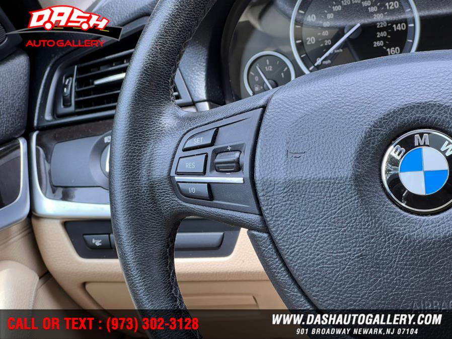 2014 BMW 5 Series 4dr Sdn 528i xDrive AWD, available for sale in Newark, New Jersey | Dash Auto Gallery Inc.. Newark, New Jersey 2014 BMW 5 Series 4dr Sdn 528i xDrive AWD, available for sale in Newark, New Jersey | Dash Auto Gallery Inc.. Newark, New Jersey