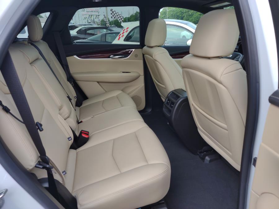 2019 Cadillac XT5 AWD 4dr Luxury, available for sale in Wantagh, New York | Alpine Motors Inc. Wantagh, New York 2019 Cadillac XT5 AWD 4dr Luxury, available for sale in Wantagh, New York | Alpine Motors Inc. Wantagh, New York