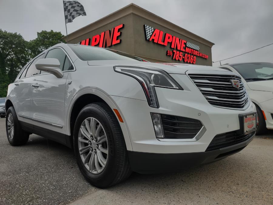 2019 Cadillac XT5 AWD 4dr Luxury, available for sale in Wantagh, New York | Alpine Motors Inc. Wantagh, New York 2019 Cadillac XT5 AWD 4dr Luxury, available for sale in Wantagh, New York | Alpine Motors Inc. Wantagh, New York