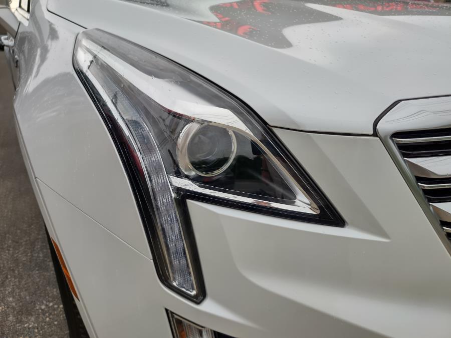 2019 Cadillac XT5 AWD 4dr Luxury, available for sale in Wantagh, New York | Alpine Motors Inc. Wantagh, New York 2019 Cadillac XT5 AWD 4dr Luxury, available for sale in Wantagh, New York | Alpine Motors Inc. Wantagh, New York