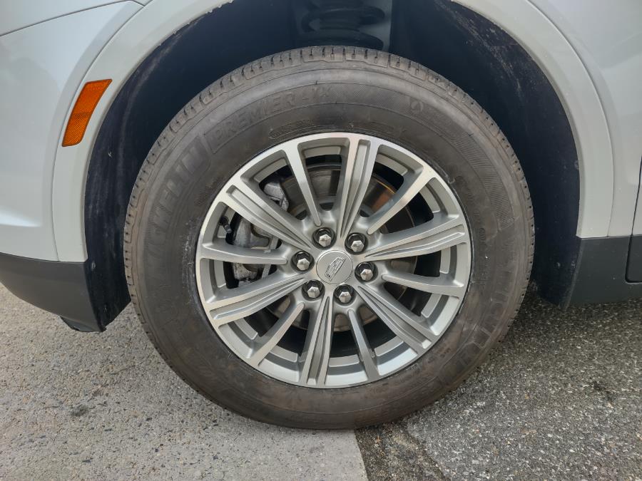 2019 Cadillac XT5 AWD 4dr Luxury, available for sale in Wantagh, New York | Alpine Motors Inc. Wantagh, New York 2019 Cadillac XT5 AWD 4dr Luxury, available for sale in Wantagh, New York | Alpine Motors Inc. Wantagh, New York