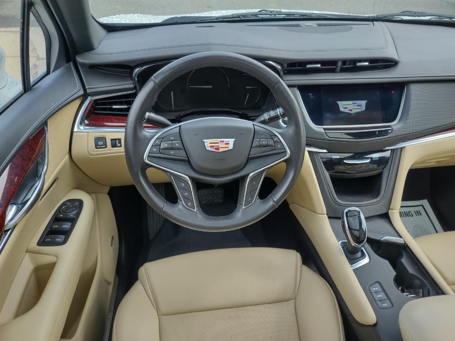 2019 Cadillac XT5 AWD 4dr Luxury, available for sale in Wantagh, New York | Alpine Motors Inc. Wantagh, New York 2019 Cadillac XT5 AWD 4dr Luxury, available for sale in Wantagh, New York | Alpine Motors Inc. Wantagh, New York