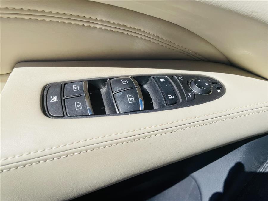 Used INFINITI QX60 2019.5 PURE AWD 2019 | Northshore Motors. Syosset , New York Used INFINITI QX60 2019.5 PURE AWD 2019 | Northshore Motors. Syosset , New York