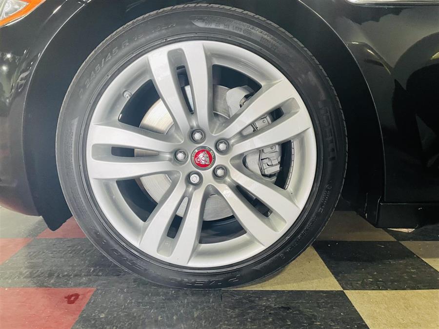 Used Jaguar XJ 4dr Sdn XJL Portfolio AWD 2014 | Northshore Motors. Syosset , New York Used Jaguar XJ 4dr Sdn XJL Portfolio AWD 2014 | Northshore Motors. Syosset , New York
