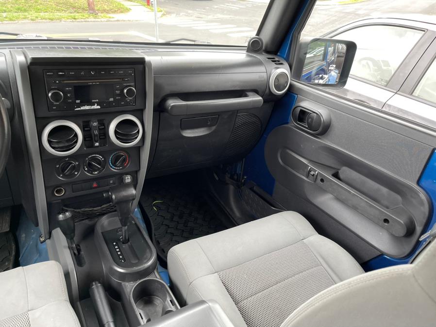 Used Jeep Wrangler Unlimited 4WD 4dr Sahara 2009 | Central Auto Sales & Service. New Britain, Connecticut Used Jeep Wrangler Unlimited 4WD 4dr Sahara 2009 | Central Auto Sales & Service. New Britain, Connecticut