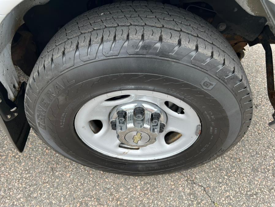 Used Chevrolet Express Cargo Van RWD 2500 135" 2013 | Mike And Tony Auto Sales, Inc. South Windsor, Connecticut Used Chevrolet Express Cargo Van RWD 2500 135" 2013 | Mike And Tony Auto Sales, Inc. South Windsor, Connecticut