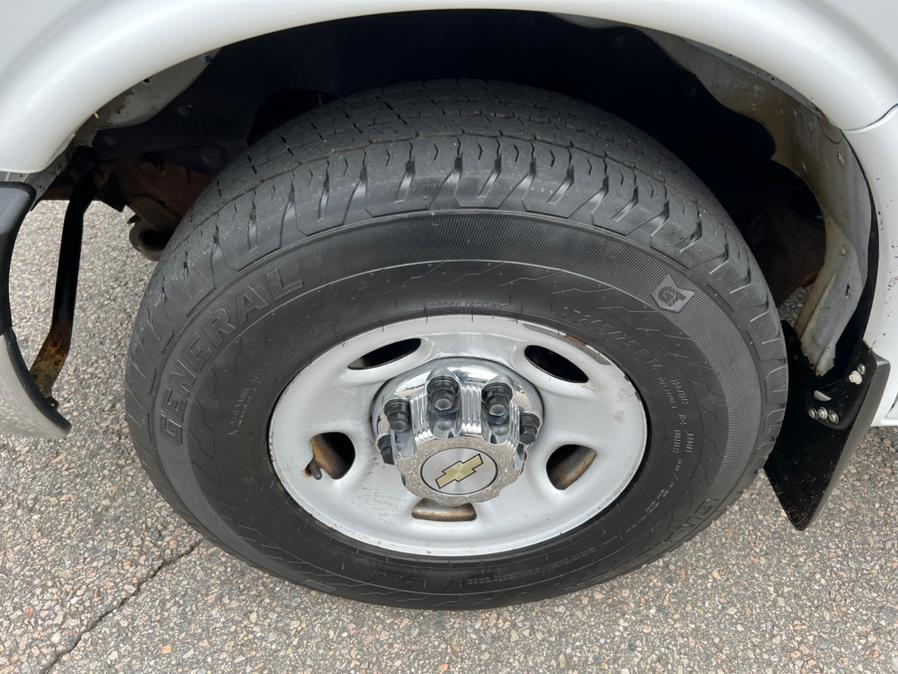 Used Chevrolet Express Cargo Van RWD 2500 135" 2013 | Mike And Tony Auto Sales, Inc. South Windsor, Connecticut Used Chevrolet Express Cargo Van RWD 2500 135" 2013 | Mike And Tony Auto Sales, Inc. South Windsor, Connecticut