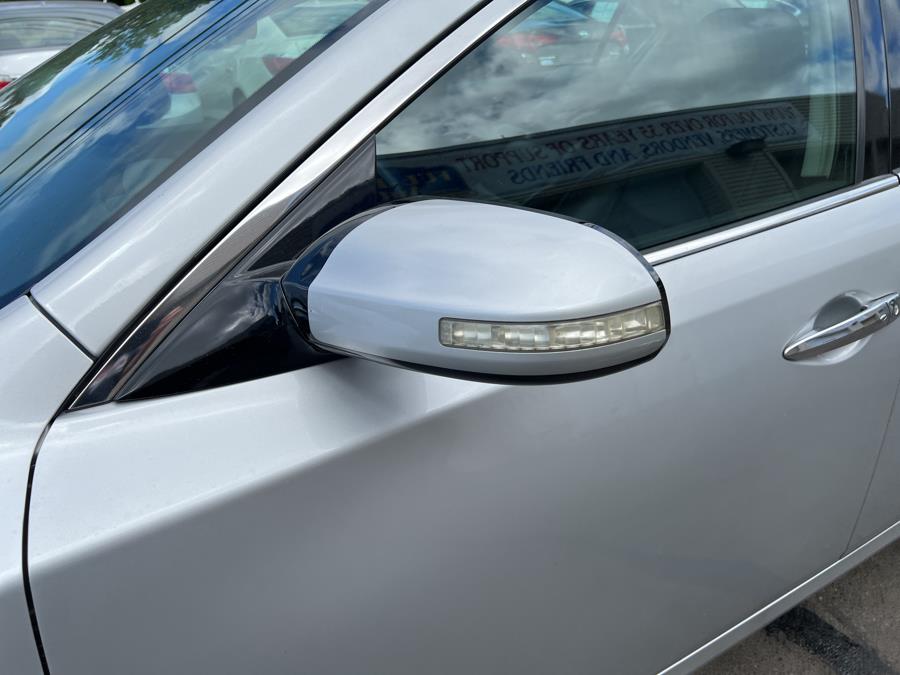 2012 Nissan Maxima 4dr Sdn V6 CVT 3.5 SV w/Premium Pkg, available for sale in South Windsor , Connecticut | Ful-line Auto LLC. South Windsor , Connecticut 2012 Nissan Maxima 4dr Sdn V6 CVT 3.5 SV w/Premium Pkg, available for sale in South Windsor , Connecticut | Ful-line Auto LLC. South Windsor , Connecticut