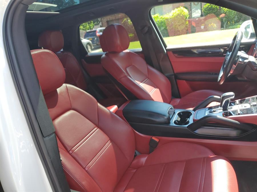 Used Porsche Cayenne S AWD 2019 | L.I. Auto Gallery. Islip, New York Used Porsche Cayenne S AWD 2019 | L.I. Auto Gallery. Islip, New York