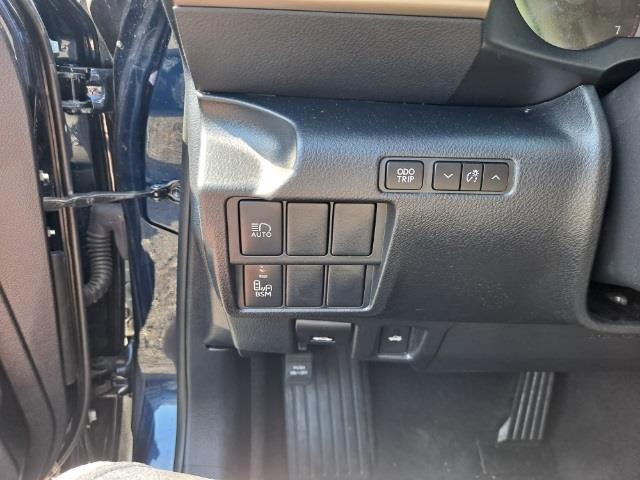 Used Lexus Is 300 2017 | Blasius of Danbury. Danbury, Connecticut Used Lexus Is 300 2017 | Blasius of Danbury. Danbury, Connecticut