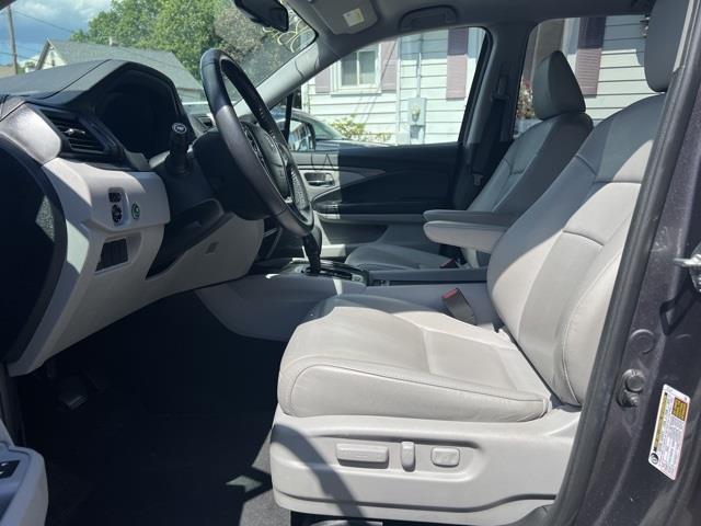 Used Honda Pilot EX-L 2017 | Blasius of Danbury. Danbury, Connecticut Used Honda Pilot EX-L 2017 | Blasius of Danbury. Danbury, Connecticut